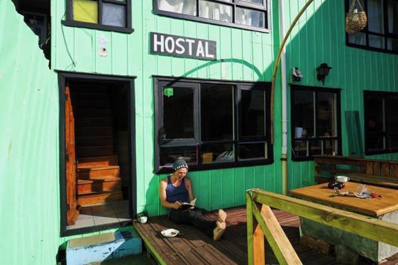 Backpackers & Hostal 