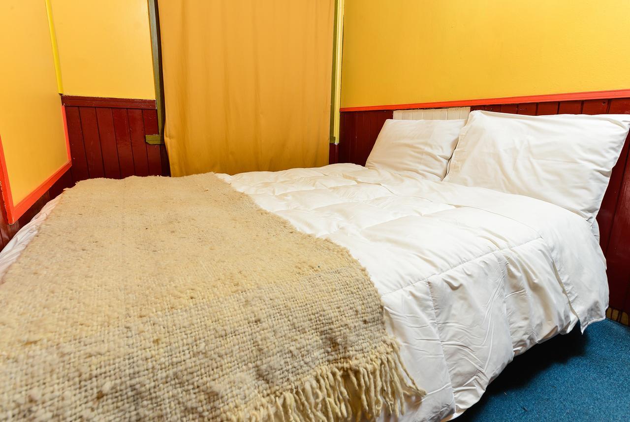 Backpackers & Hostal 